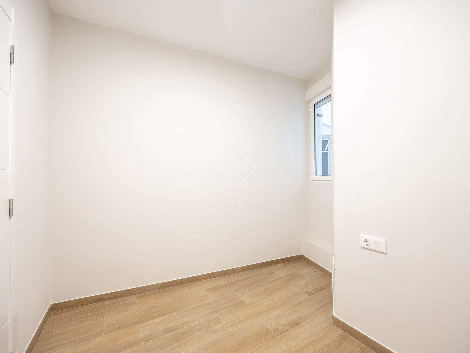 2 sypialnia Apartament do wynajęcia w Miasto Walencja - 1 400 € (Ref: 9399803)