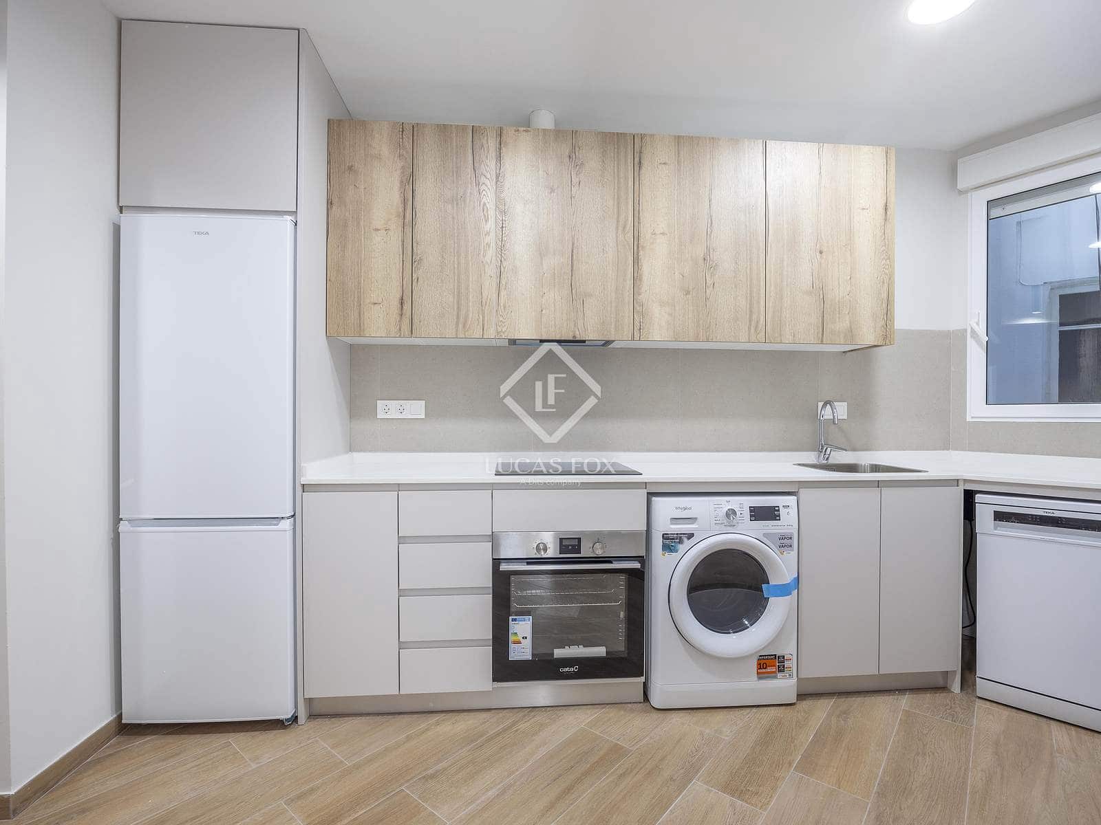 2 sypialnia Apartament do wynajęcia w Miasto Walencja - 1 400 € (Ref: 9399803)