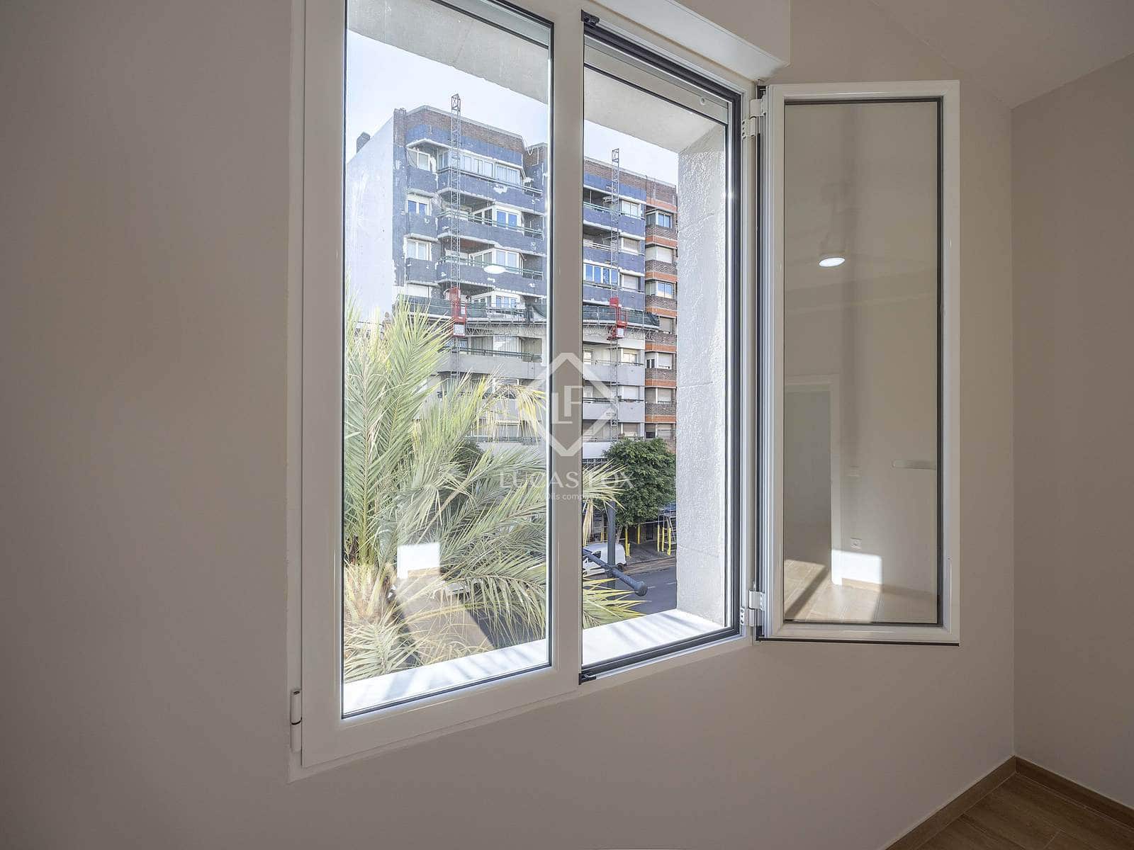 2 sypialnia Apartament do wynajęcia w Miasto Walencja - 1 400 € (Ref: 9399803)