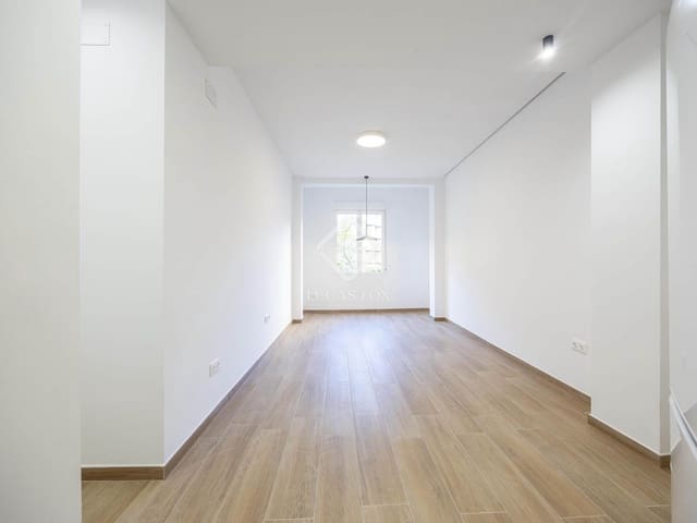 2 slaapkamer Appartement te huur in Valencia stad - € 1.400 (Ref: 9399804)