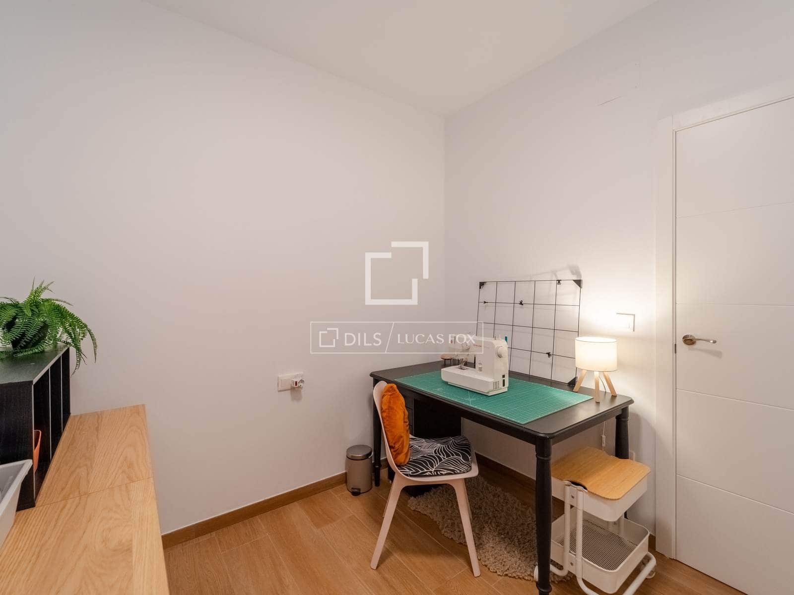 2 bedroom Apartment for rent in Valencia city - € 1,700 (Ref: 9399804)