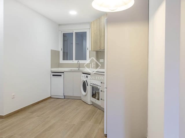 Appartement de 2 chambres à louer à Valence ville - 1 400 € (Ref: 9399805)