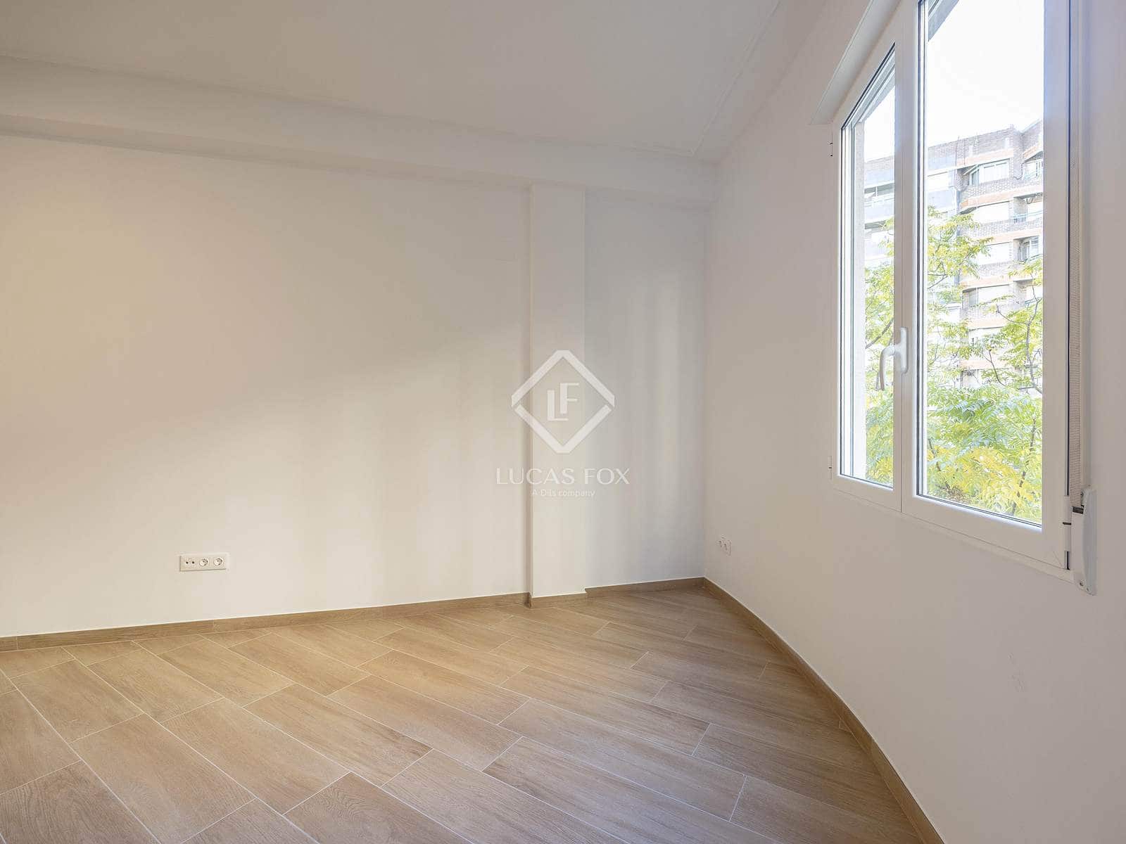 2 slaapkamer Appartement te huur in Valencia stad - € 1.400 (Ref: 9399805)