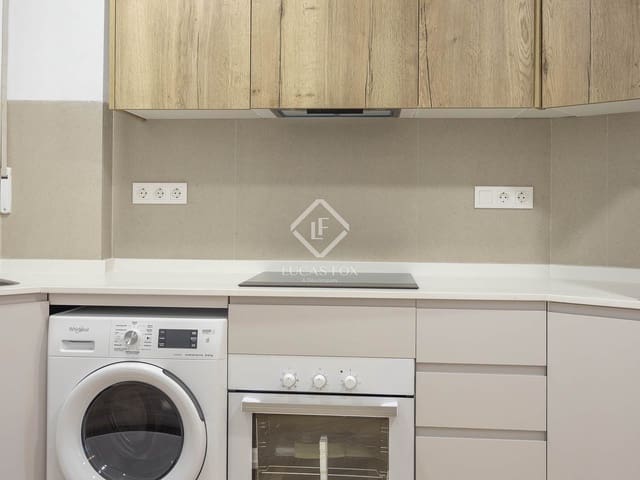 Appartement de 2 chambres à louer à Valence ville - 1 400 € (Ref: 9399805)