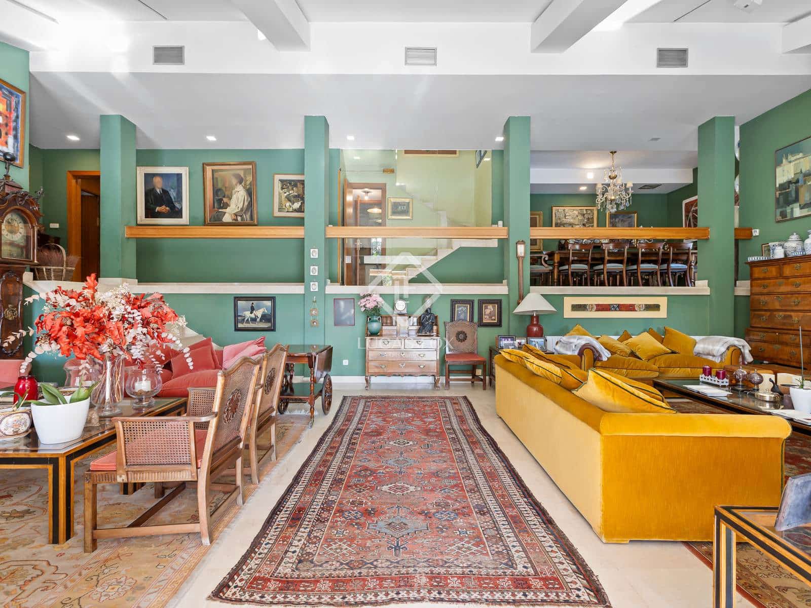 Chalet de 6 habitaciones en Madrid ciudad en venta con piscina - 6.500.000 € (Ref: 9399950)