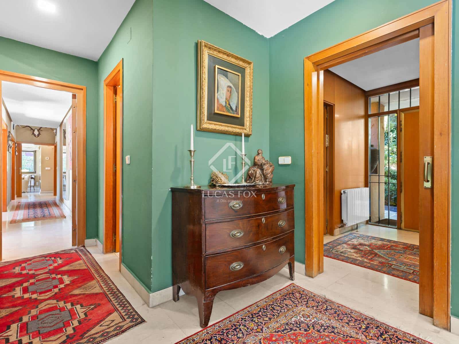 Chalet de 6 habitaciones en Madrid ciudad en venta con piscina - 6.500.000 € (Ref: 9399950)