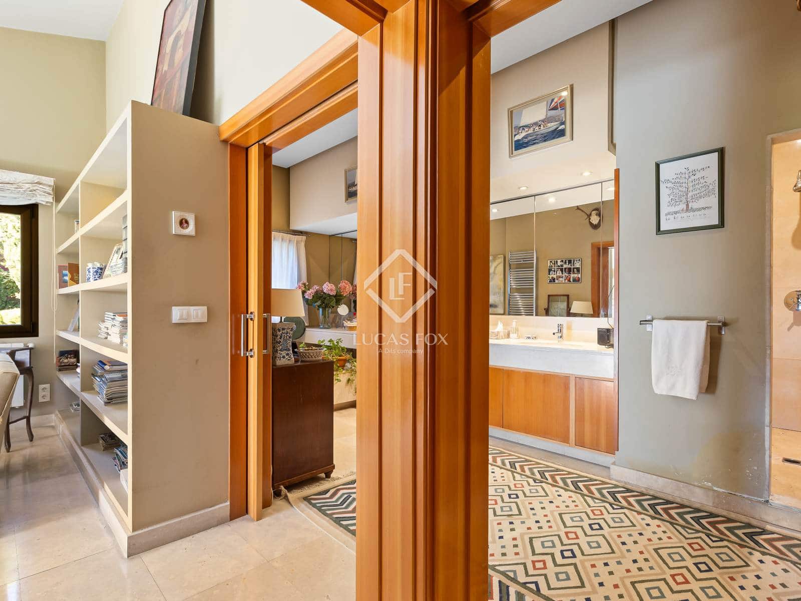 Chalet de 6 habitaciones en Madrid ciudad en venta con piscina - 6.500.000 € (Ref: 9399950)