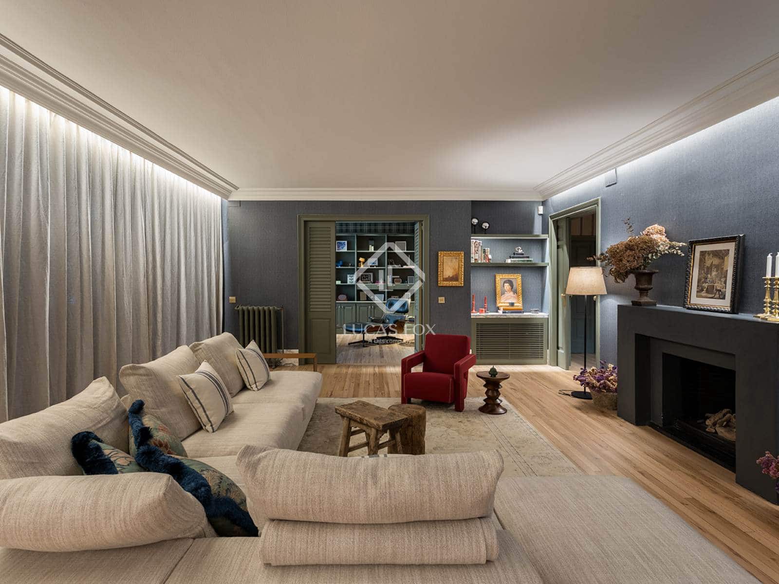 5 slaapkamer Appartement te koop in Barcelona stad met garage - € 2.900.000 (Ref: 9400136)