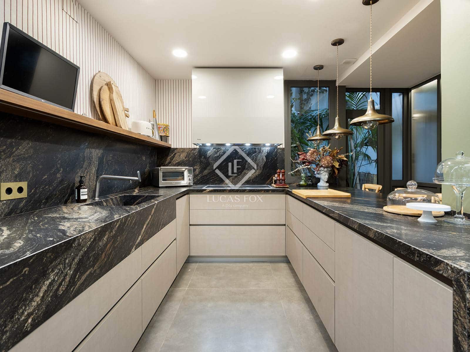 5 slaapkamer Appartement te koop in Barcelona stad met garage - € 2.900.000 (Ref: 9400136)