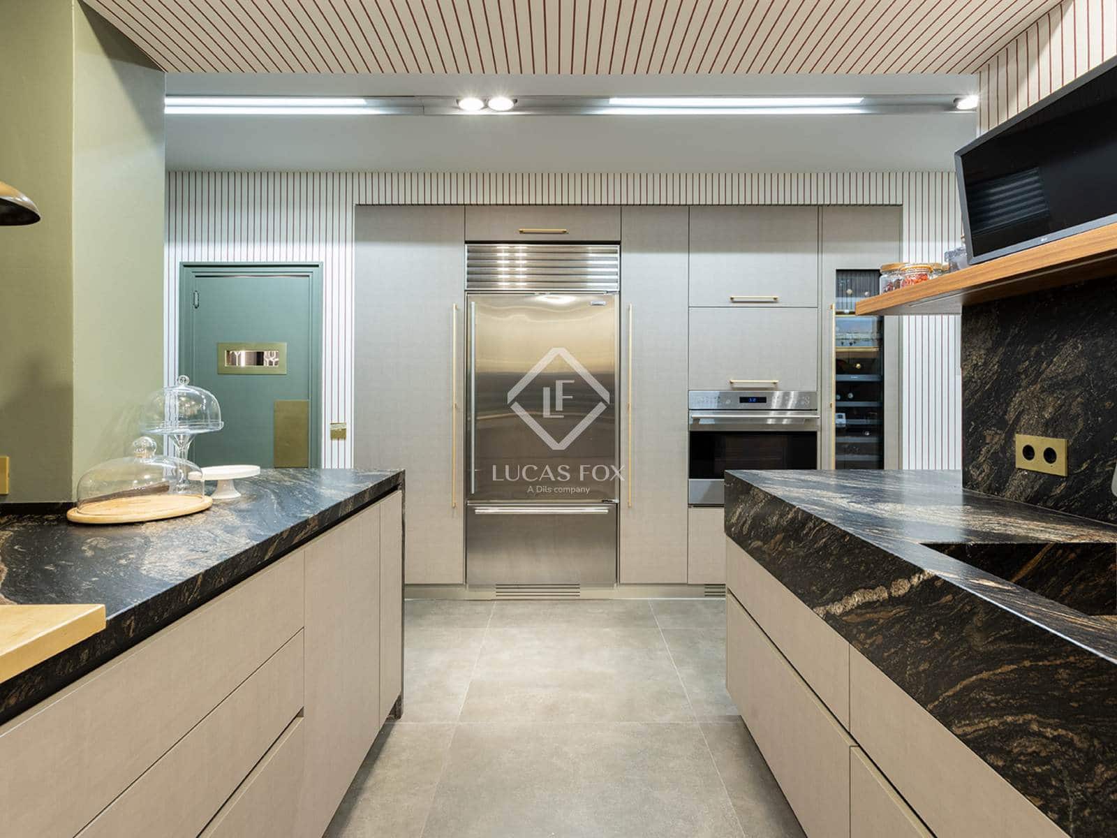 5 slaapkamer Appartement te koop in Barcelona stad met garage - € 2.900.000 (Ref: 9400136)