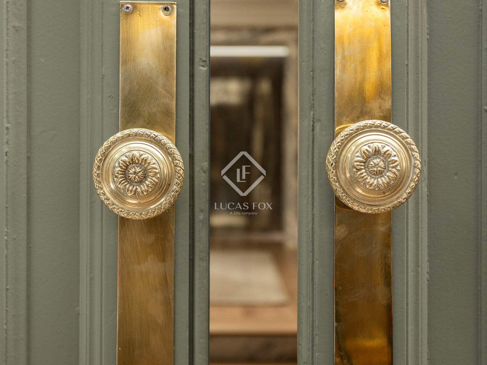 5 slaapkamer Appartement te koop in Barcelona stad met garage - € 2.900.000 (Ref: 9400136)