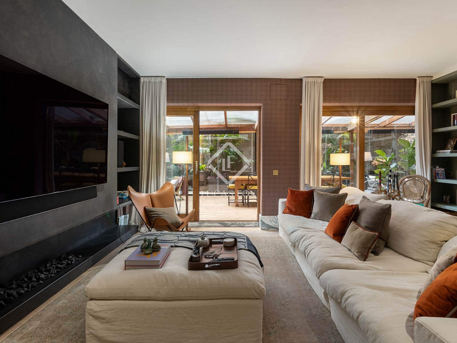 5 slaapkamer Appartement te koop in Barcelona stad met garage - € 2.900.000 (Ref: 9400136)