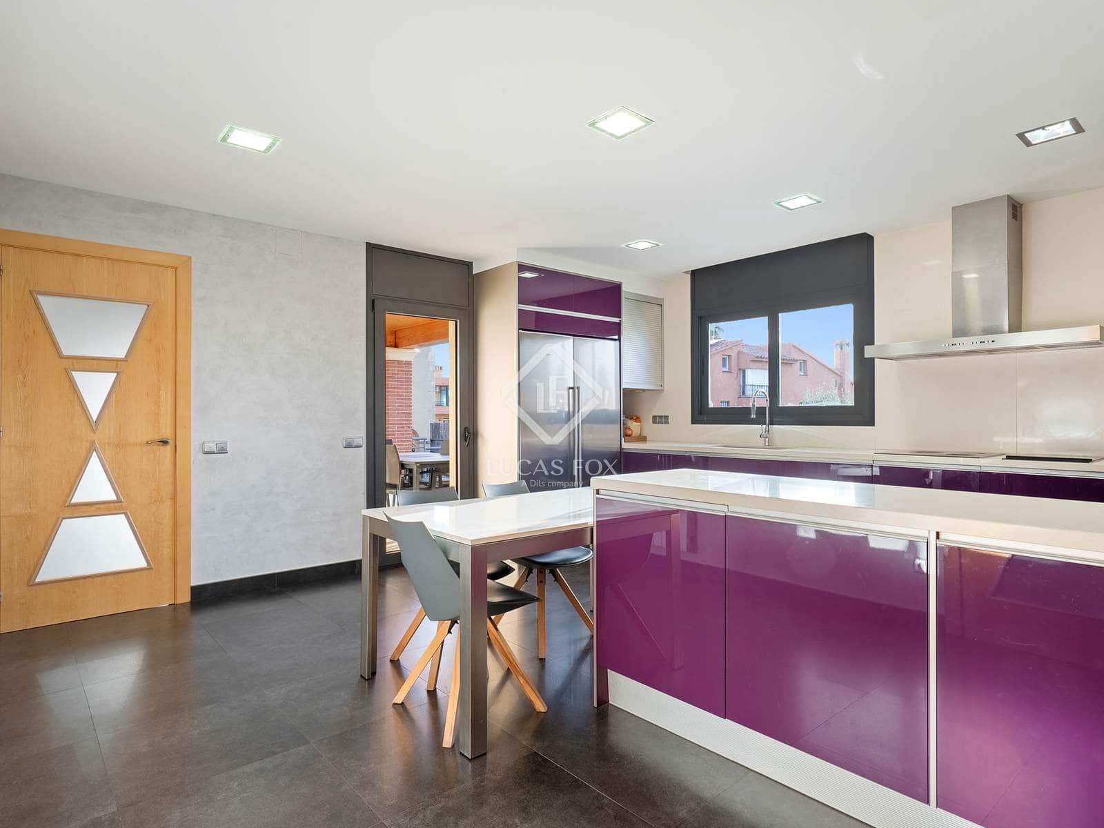 4 sypialnia Willa na sprzedaż w Altafulla z basenem garażem - 995 000 € (Ref: 9400137)