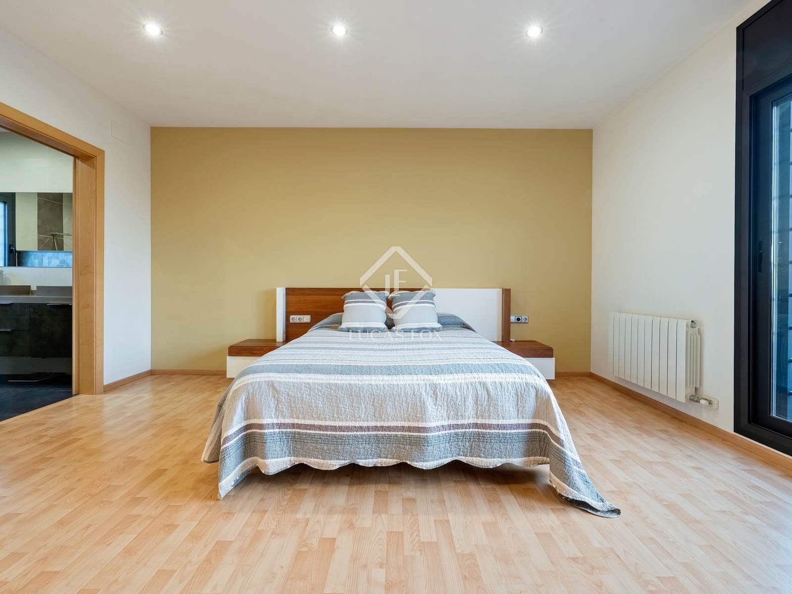 4 sypialnia Willa na sprzedaż w Altafulla z basenem garażem - 995 000 € (Ref: 9400137)