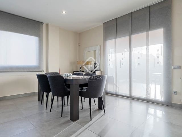 4 sypialnia Willa na sprzedaż w Altafulla z basenem garażem - 995 000 € (Ref: 9400137)