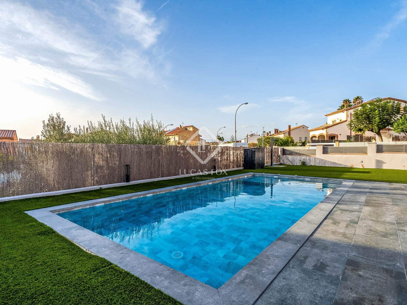 4 sypialnia Willa na sprzedaż w Altafulla z basenem garażem - 995 000 € (Ref: 9400137)