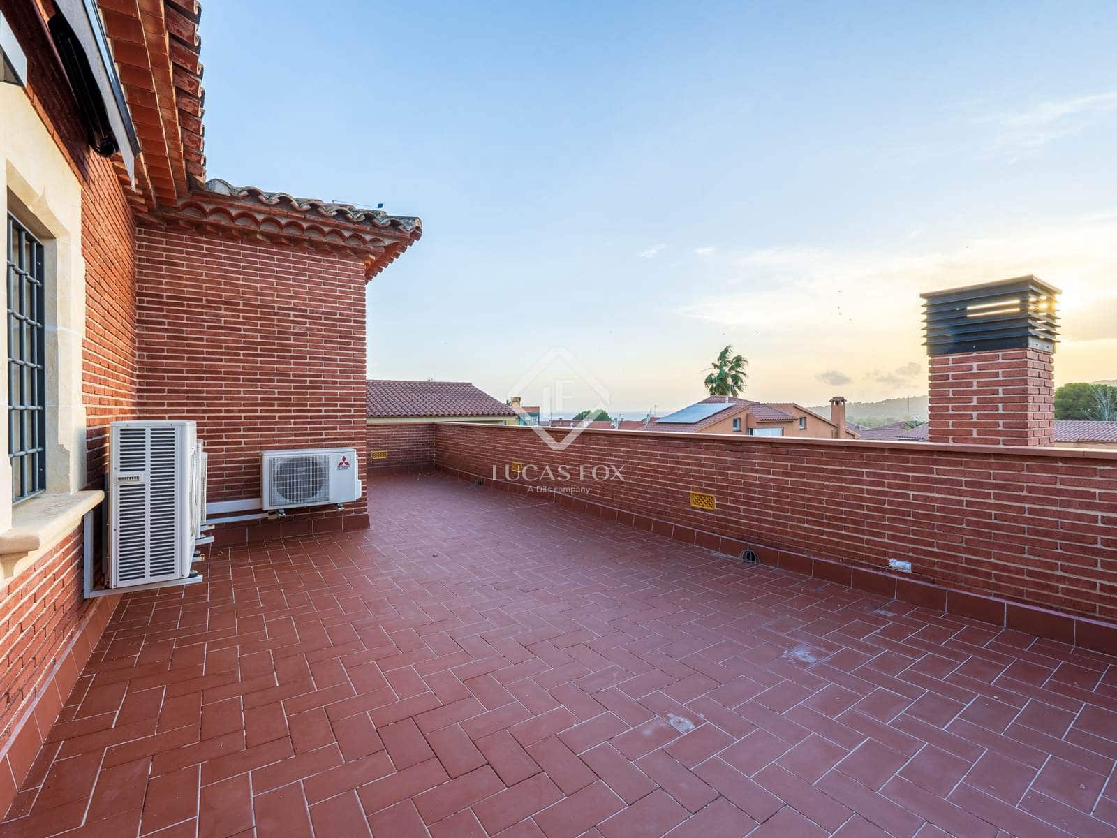 4 sypialnia Willa na sprzedaż w Altafulla z basenem garażem - 995 000 € (Ref: 9400137)