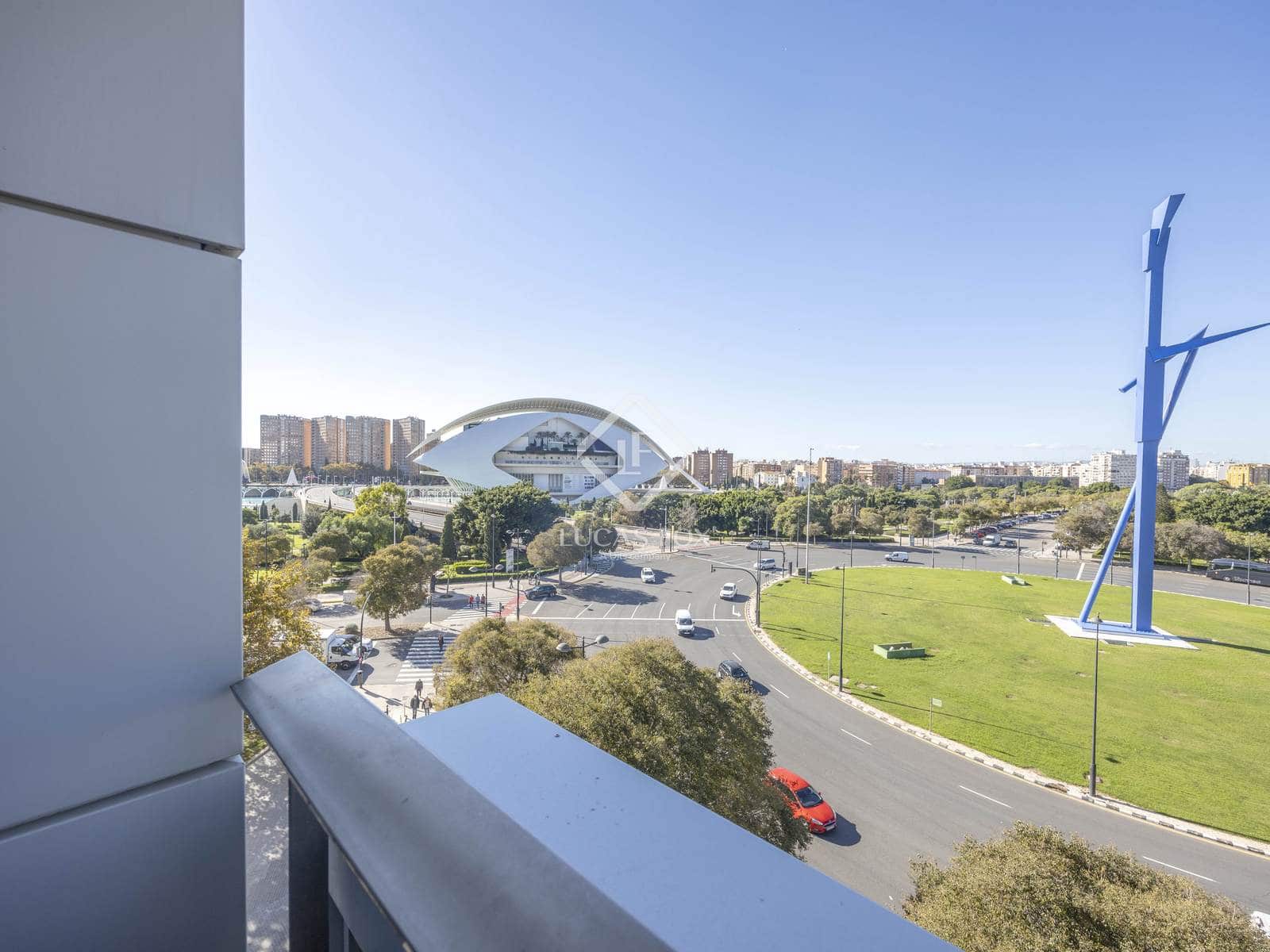 3 makuuhuone Huoneisto vuokrattavana paikassa Valencia kaupunki - 2 700 € (Ref: 9400138)