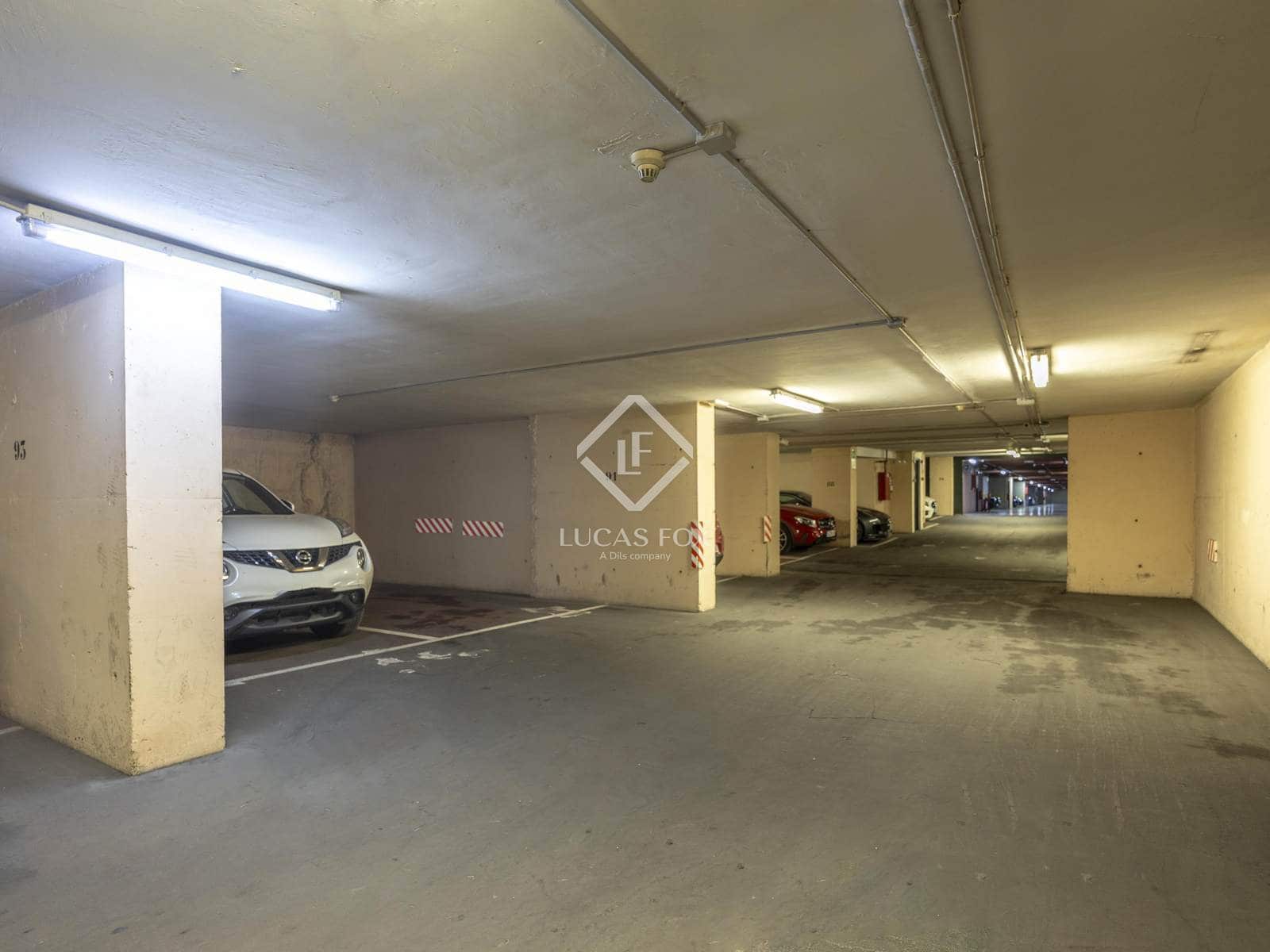 3 makuuhuone Huoneisto vuokrattavana paikassa Valencia kaupunki - 2 700 € (Ref: 9400138)