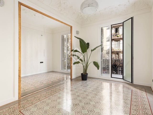 2 soveværelse Lejlighed til salg i Barcelona by - € 1.490.000 (Ref: 9401012)