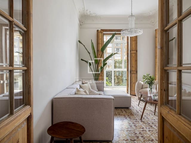 2 slaapkamer Appartement te koop in Barcelona stad - € 1.490.000 (Ref: 9401012)