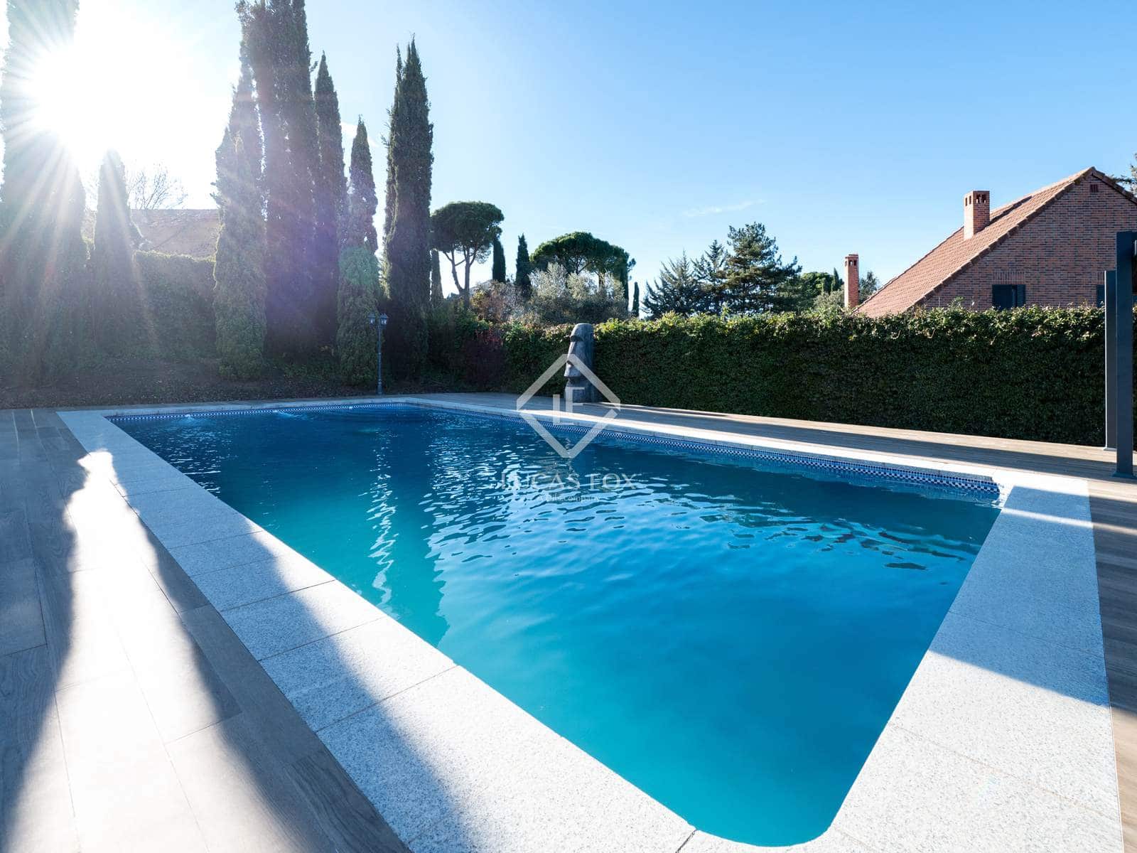 8 soverom Villa til salgs i Algete med svømmebasseng garasje - € 2 140 000 (Ref: 9401732)