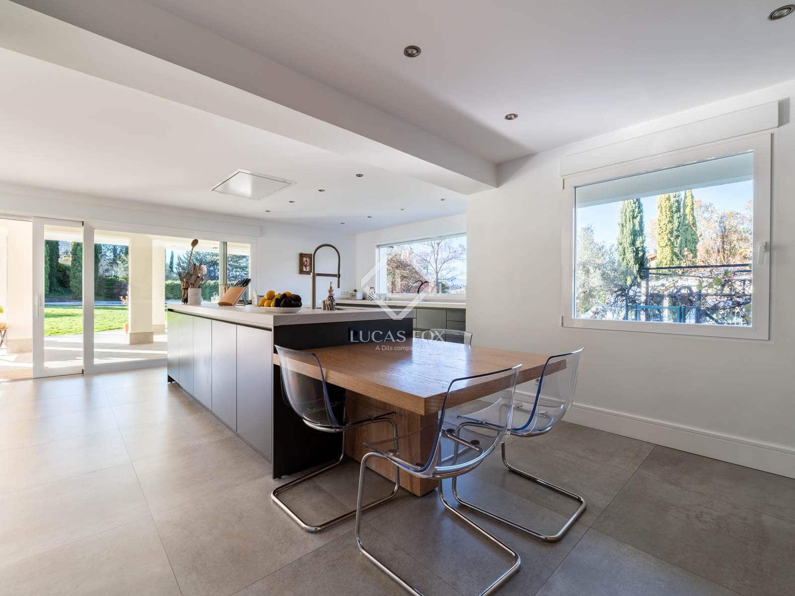 8 soverom Villa til salgs i Algete med svømmebasseng garasje - € 2 140 000 (Ref: 9401732)