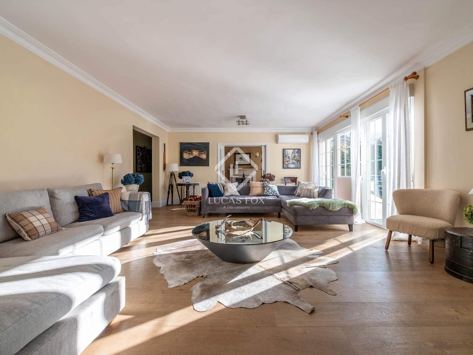 8 soverom Villa til salgs i Algete med svømmebasseng garasje - € 2 140 000 (Ref: 9401732)