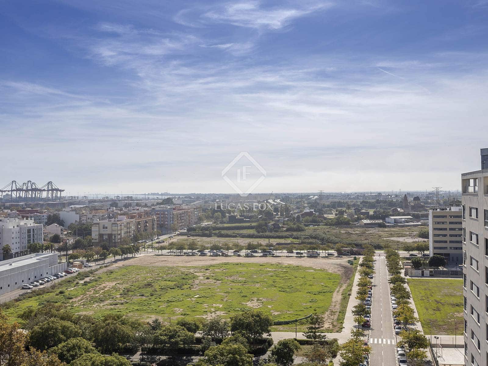 3 slaapkamer Penthouse te huur in Valencia stad met zwembad garage - € 3.500 (Ref: 9401733)