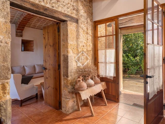 5 Zimmer Finca/Landgut zu verkaufen in Orriols, Bàscara mit Garage - 710.000 € (Ref: 9402439)