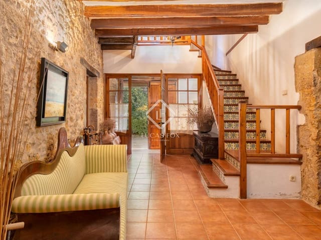 5 Zimmer Finca/Landgut zu verkaufen in Orriols, Bàscara mit Garage - 710.000 € (Ref: 9402439)