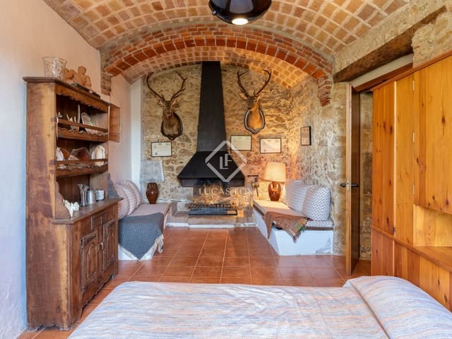 5 quarto Quinta/Casa Rural para venda em Orriols, Bàscara com garagem - 710 000 € (Ref: 9402439)