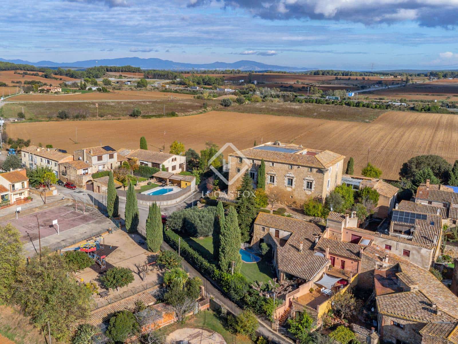5 chambre Finca/Maison de Campagne à vendre à Orriols avec garage - 710 000 € (Ref: 9402439)