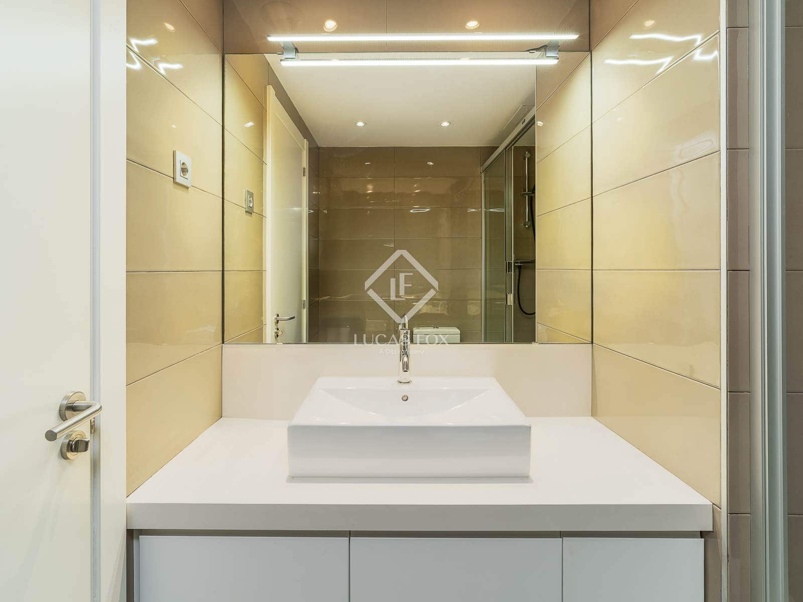 4 chambre Appartement à vendre à Barcelone ville avec piscine garage - 1 230 000 € (Ref: 9402515)