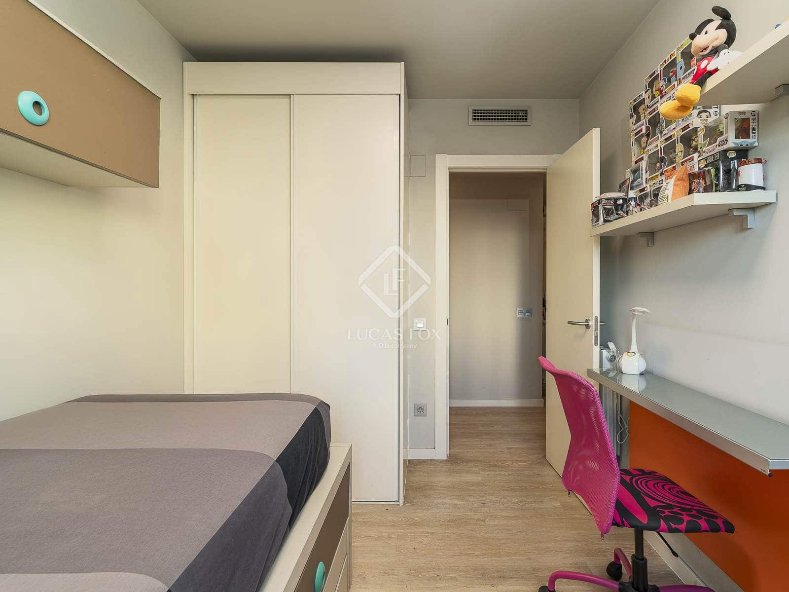 4 chambre Appartement à vendre à Barcelone ville avec piscine garage - 1 230 000 € (Ref: 9402515)