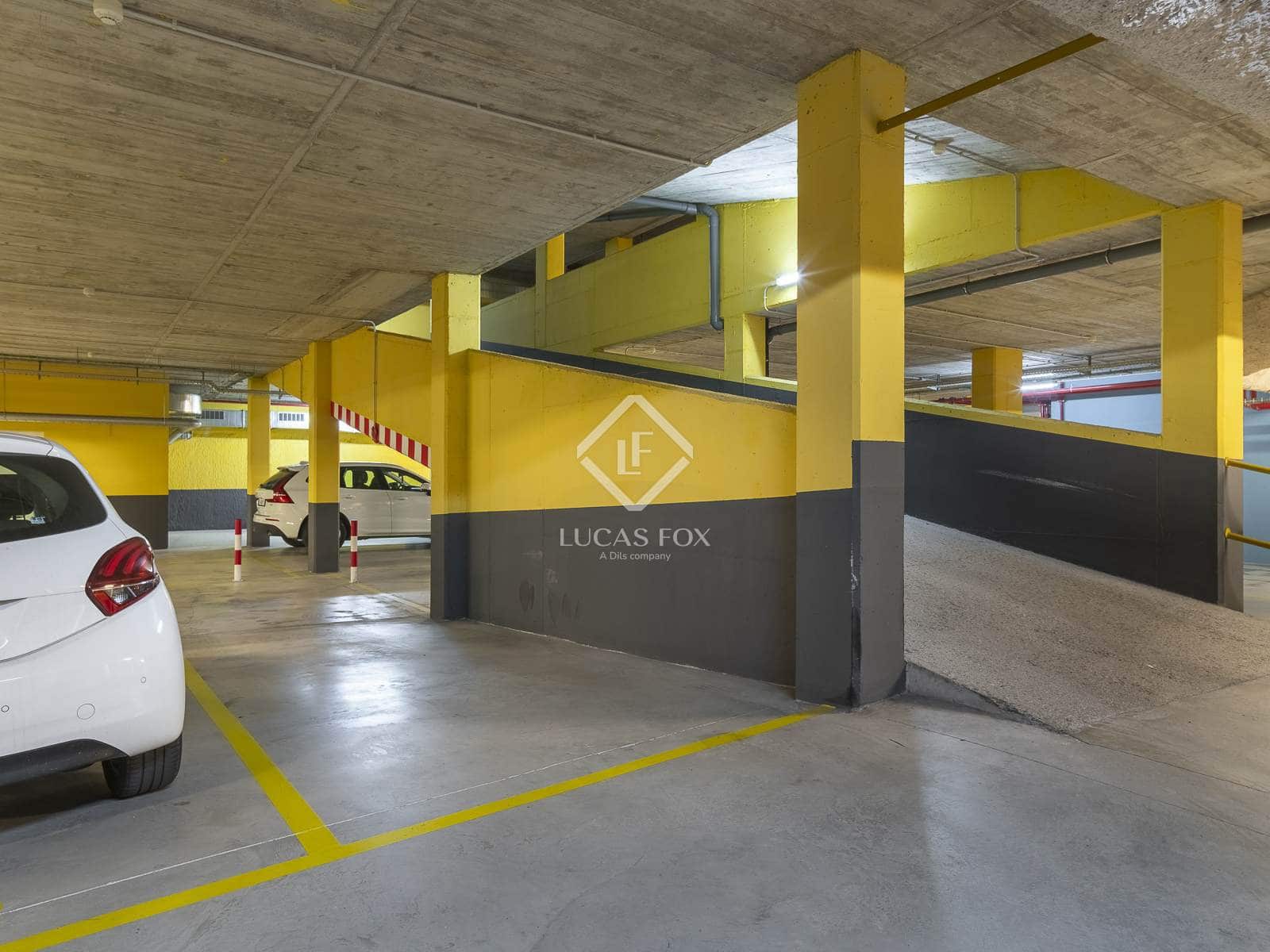 4 chambre Appartement à vendre à Barcelone ville avec piscine garage - 1 230 000 € (Ref: 9402515)