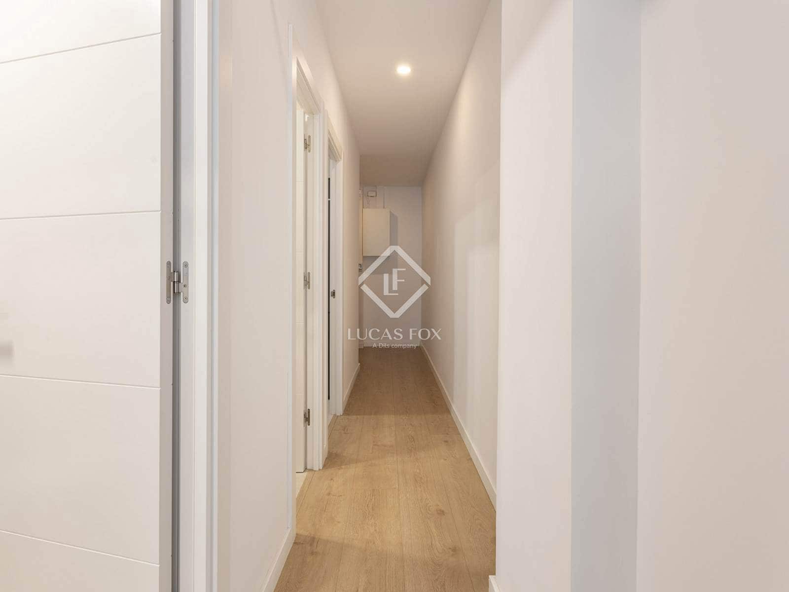 3 bedroom Apartment for sale in Barcelona city - € 590,000 (Ref: 9402552)