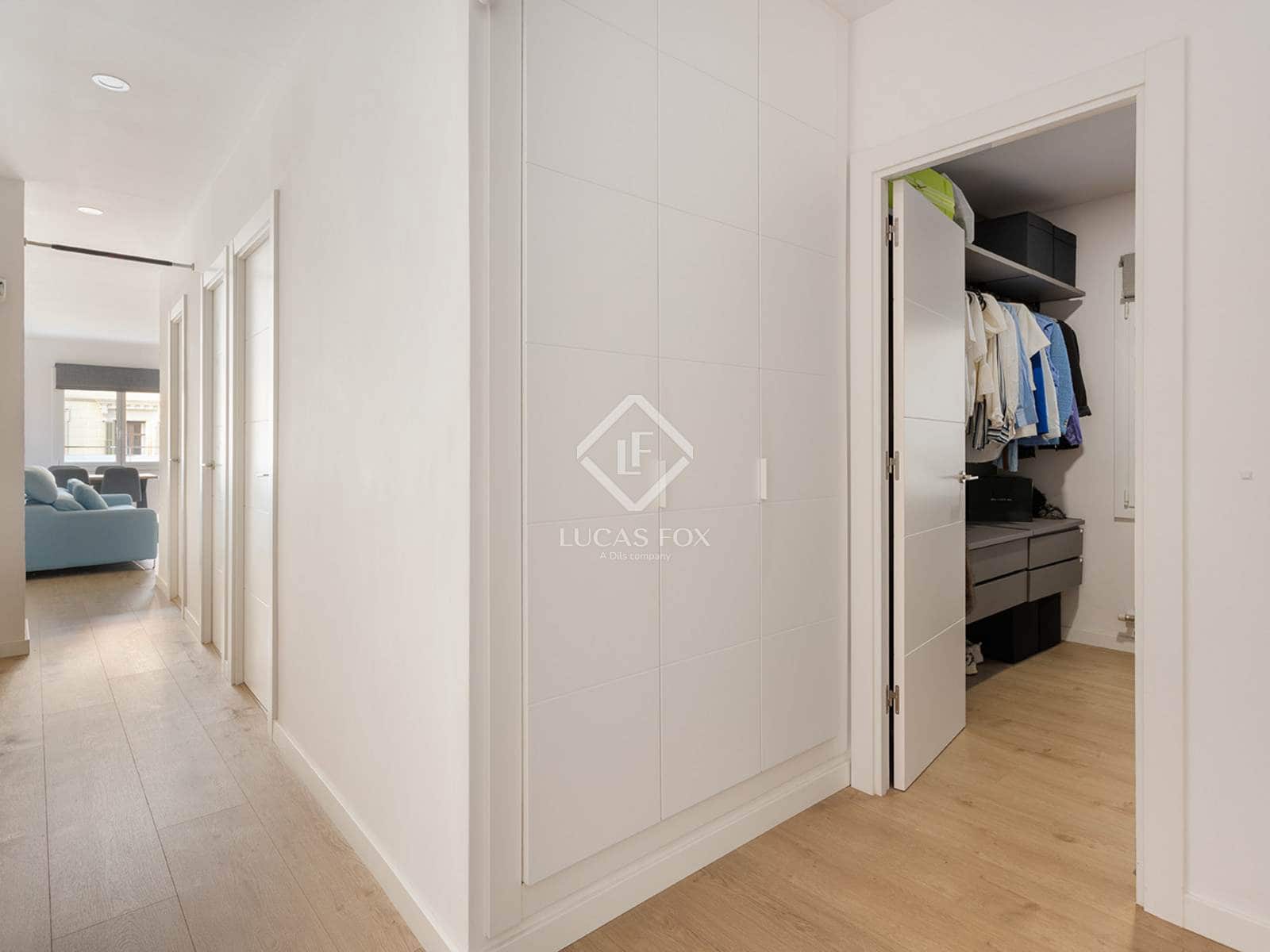 3 bedroom Apartment for sale in Barcelona city - € 590,000 (Ref: 9402552)