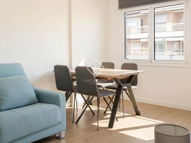 3 bedroom Apartment for sale in Barcelona city - € 590,000 (Ref: 9402552)