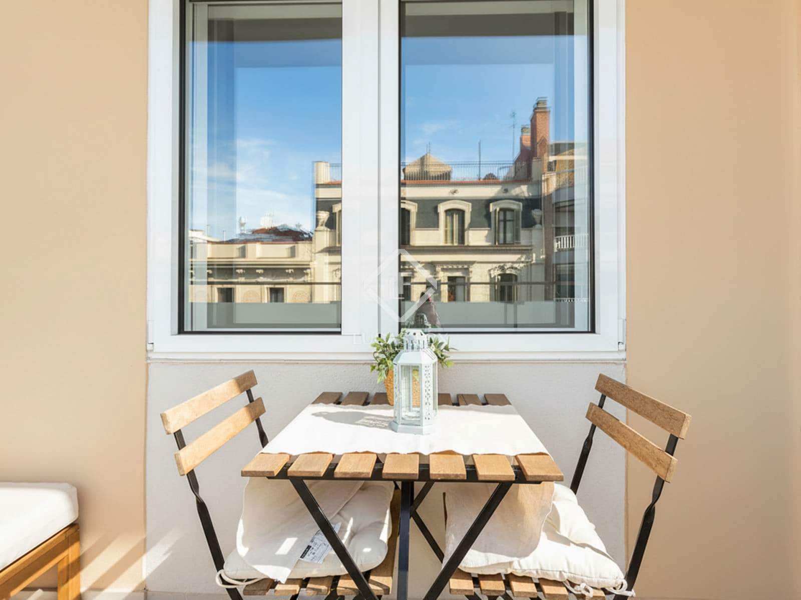 3 bedroom Apartment for sale in Barcelona city - € 590,000 (Ref: 9402552)