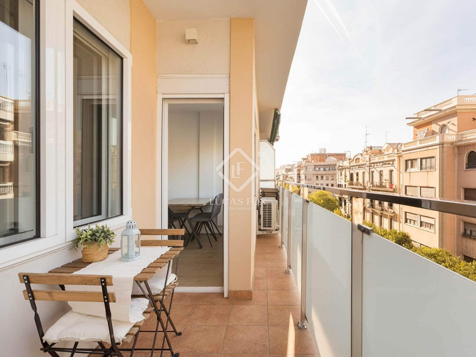 3 bedroom Apartment for sale in Barcelona city - € 590,000 (Ref: 9402552)