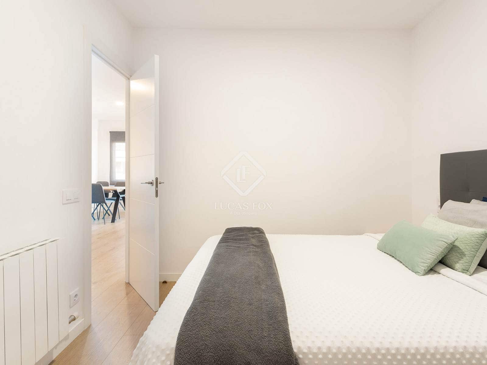 3 bedroom Apartment for sale in Barcelona city - € 590,000 (Ref: 9402552)