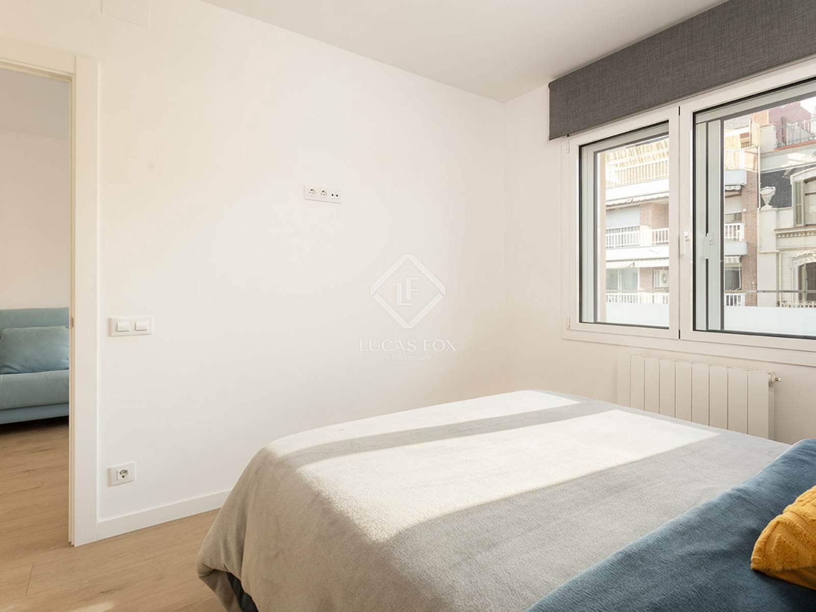 3 bedroom Apartment for sale in Barcelona city - € 590,000 (Ref: 9402552)