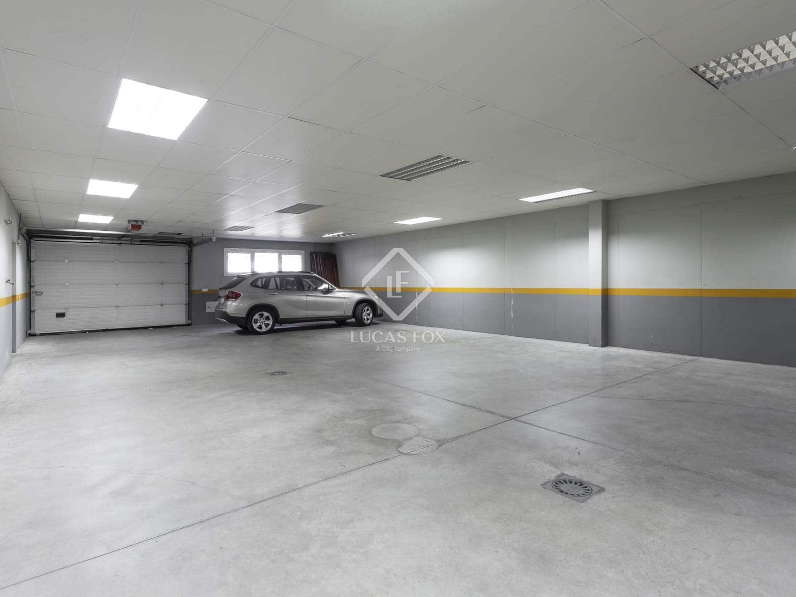 5 soverom Villa til salgs i Madrid by med svømmebasseng garasje - € 6 700 000 (Ref: 9402553)