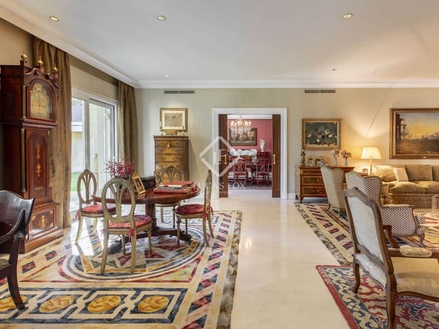 5 soveværelse Villa til salg i Madrid by med swimmingpool garage - € 6.700.000 (Ref: 9402553)