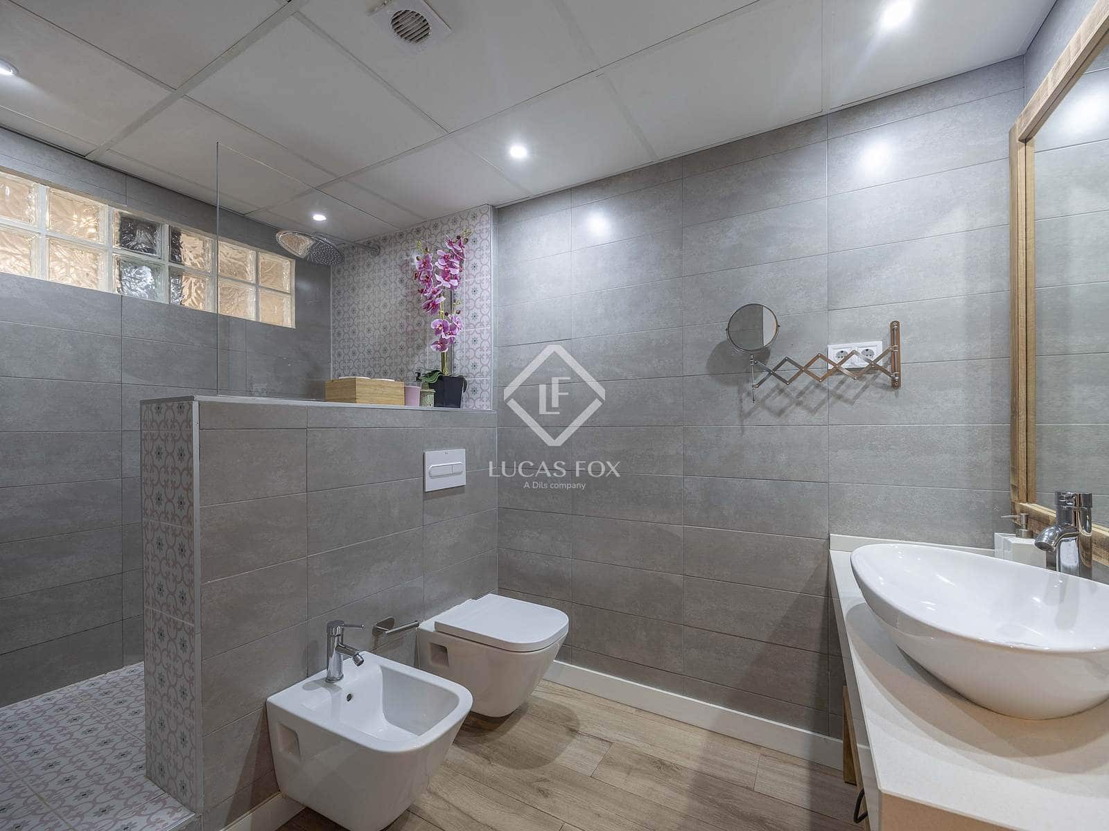 1 slaapkamer Appartement te koop in Valencia stad - € 330.000 (Ref: 9402554)