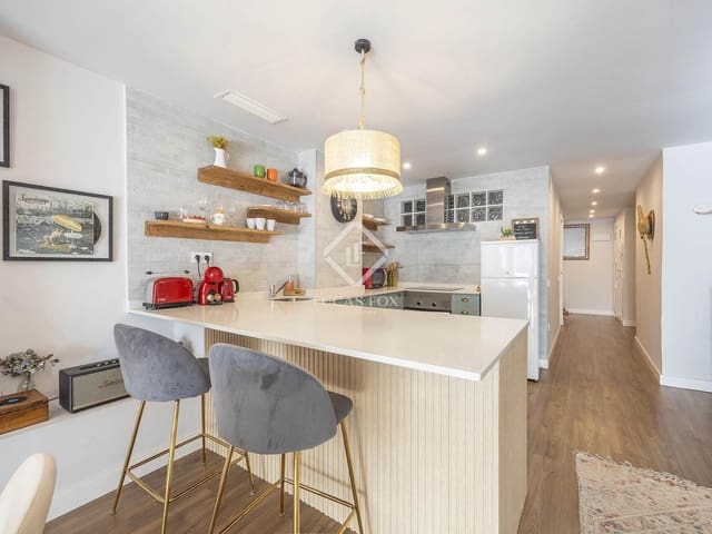 1 slaapkamer Appartement te koop in Valencia stad - € 330.000 (Ref: 9402554)