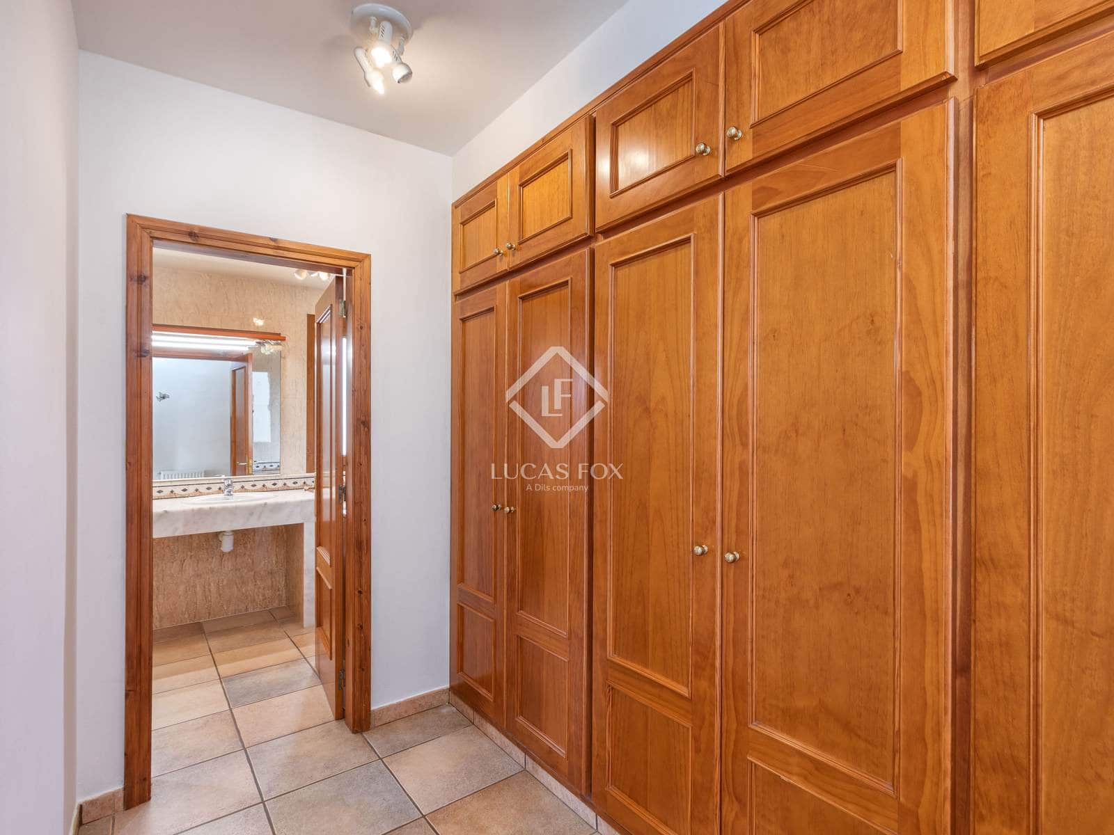 4 bedroom Villa for sale in Peralada with pool garage - € 795,000 (Ref: 9402727)