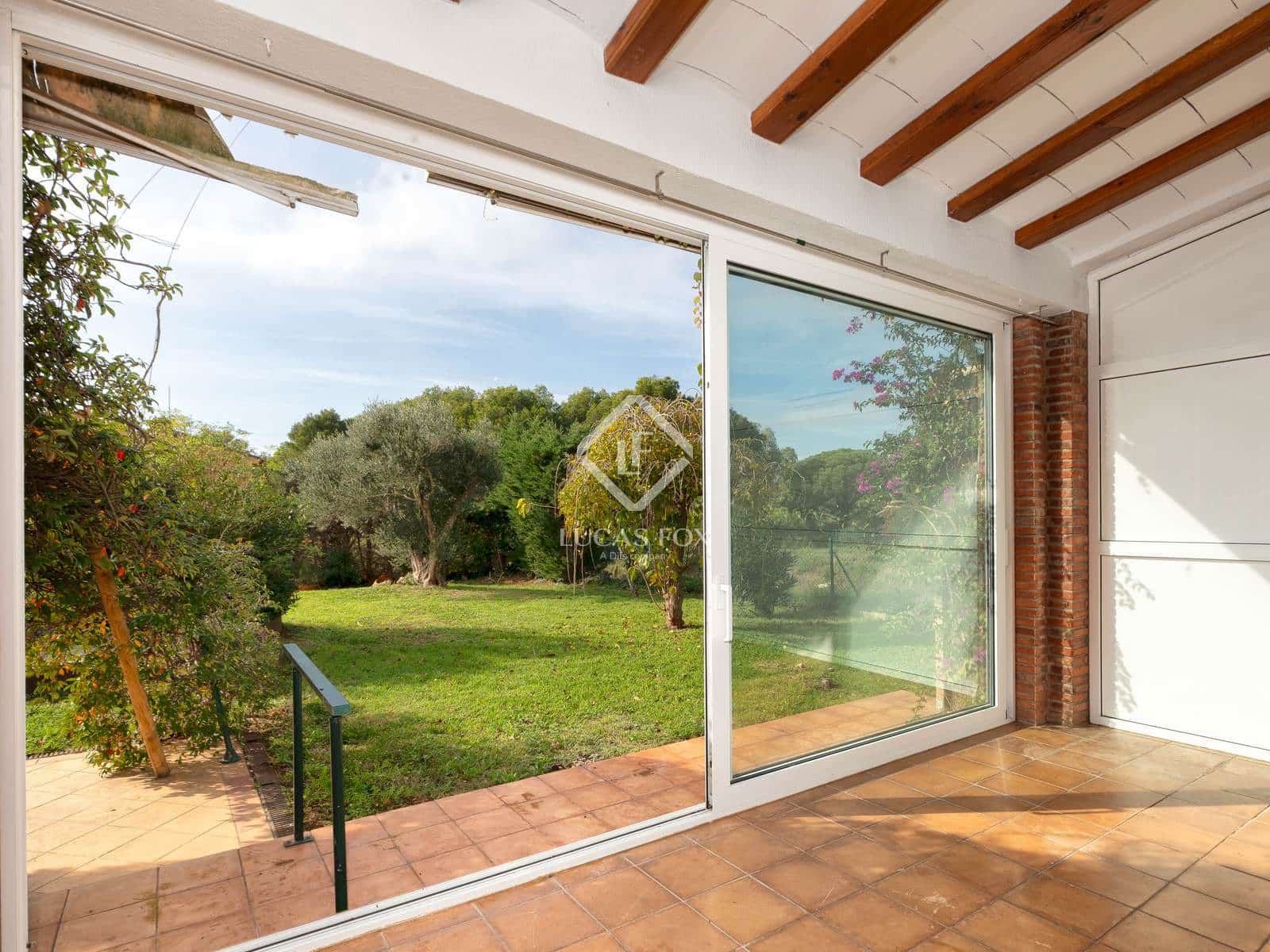 4 bedroom Villa for sale in Peralada with pool garage - € 795,000 (Ref: 9402727)