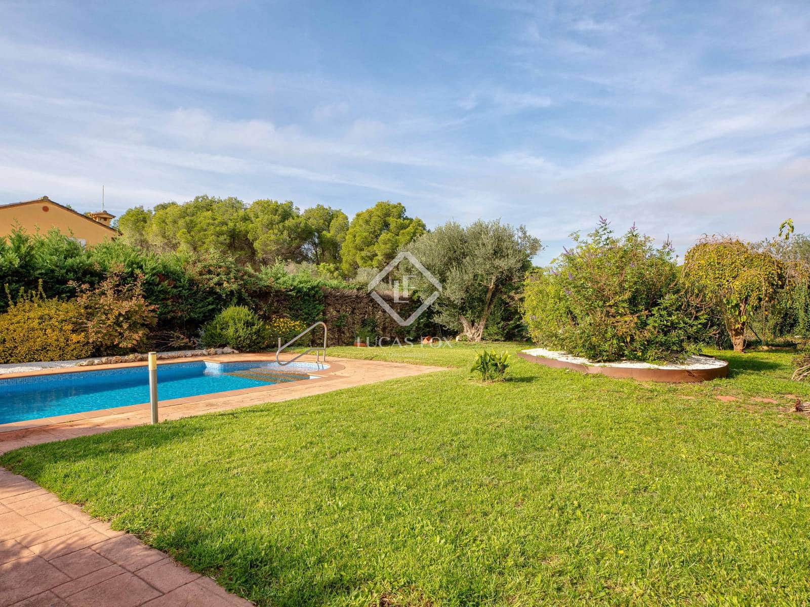 4 bedroom Villa for sale in Peralada with pool garage - € 795,000 (Ref: 9402727)